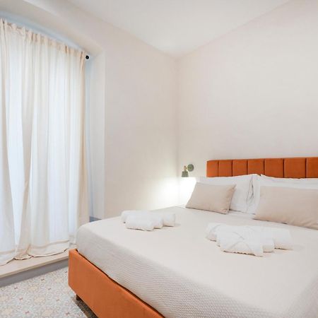 Mimi'S Rooms - Charming Old Town Bari Ngoại thất bức ảnh